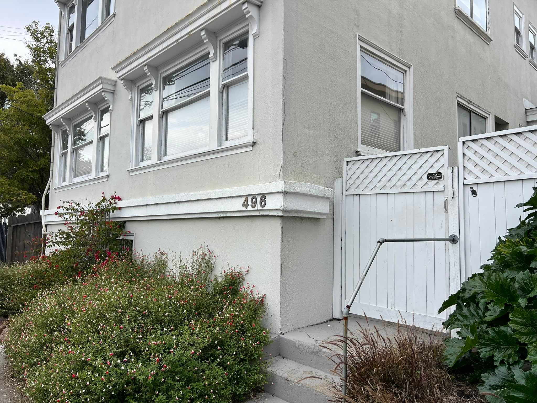 496 41st Street – photo 1