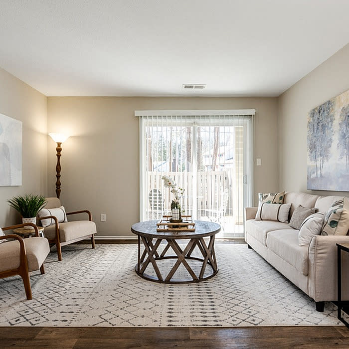 Kimmerly Glen Apartment Homes – photo 1