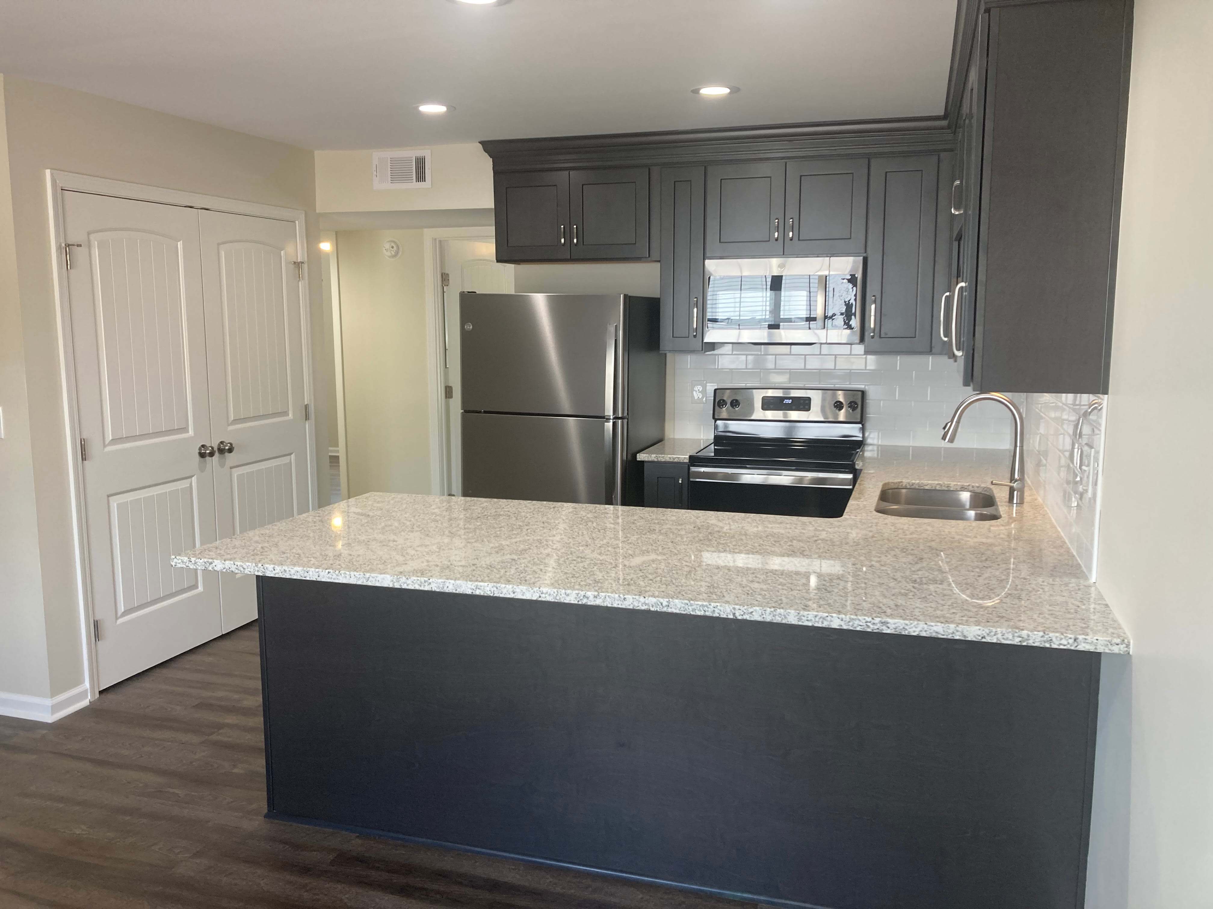 2701 37th Street – photo 1 of 10