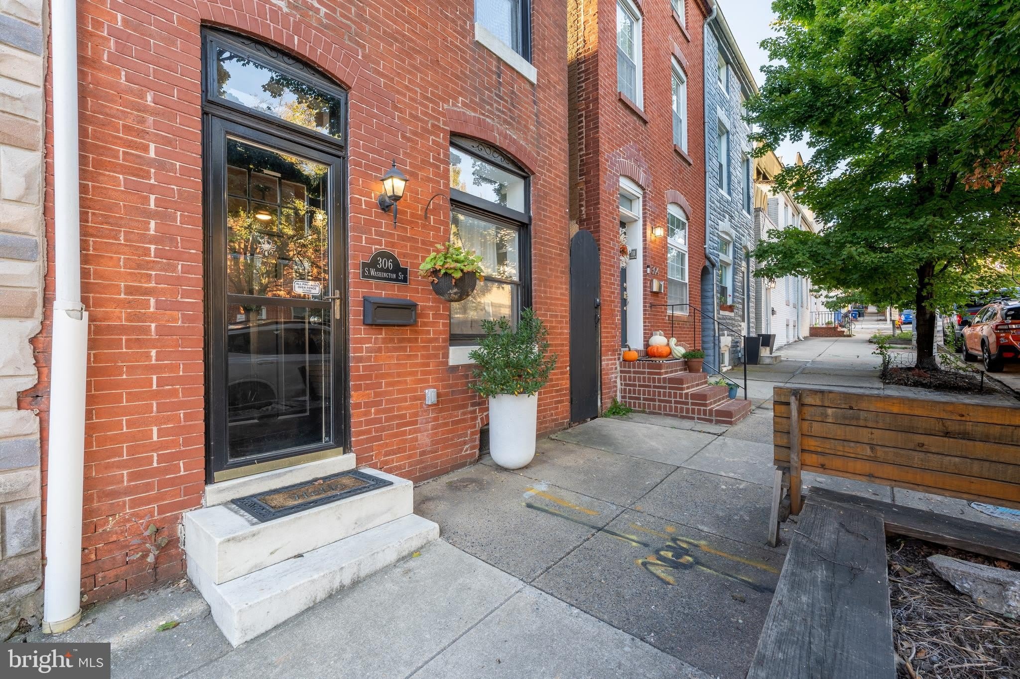 306 S WASHINGTON Street – photo 1