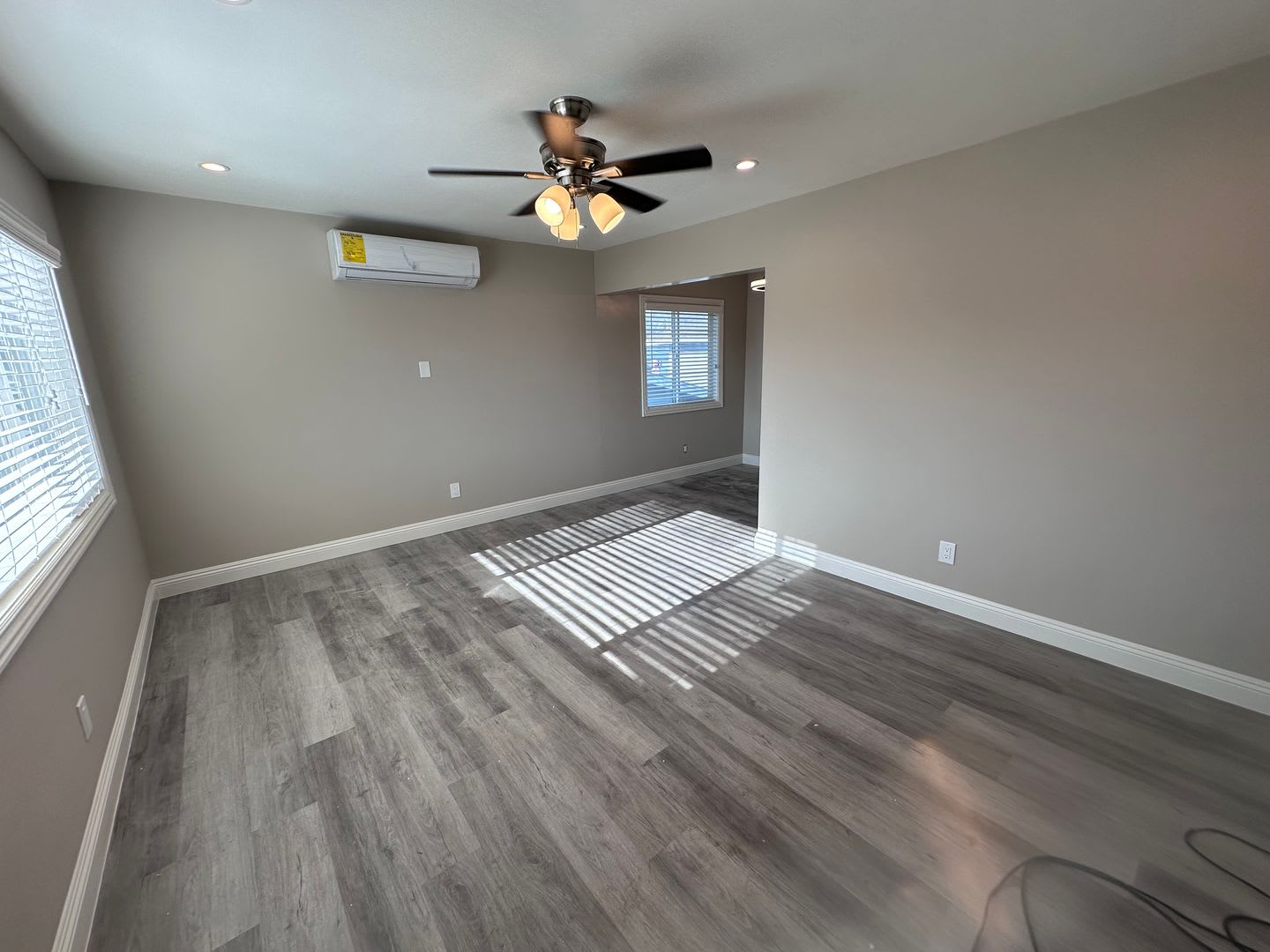 406 S. 5th – photo 1 of 15