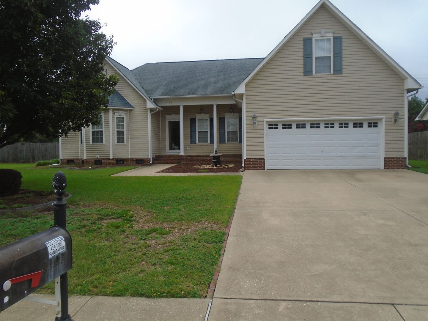 4 Bedroom 2 5 Bathroom Bridlewood Subdivision Coming Available At The End Of July – photo 1