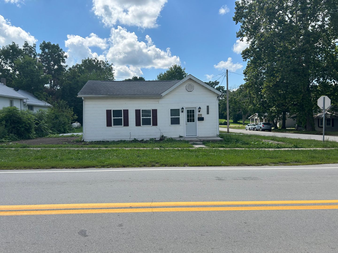 200 S High Street – photo 1 of 13