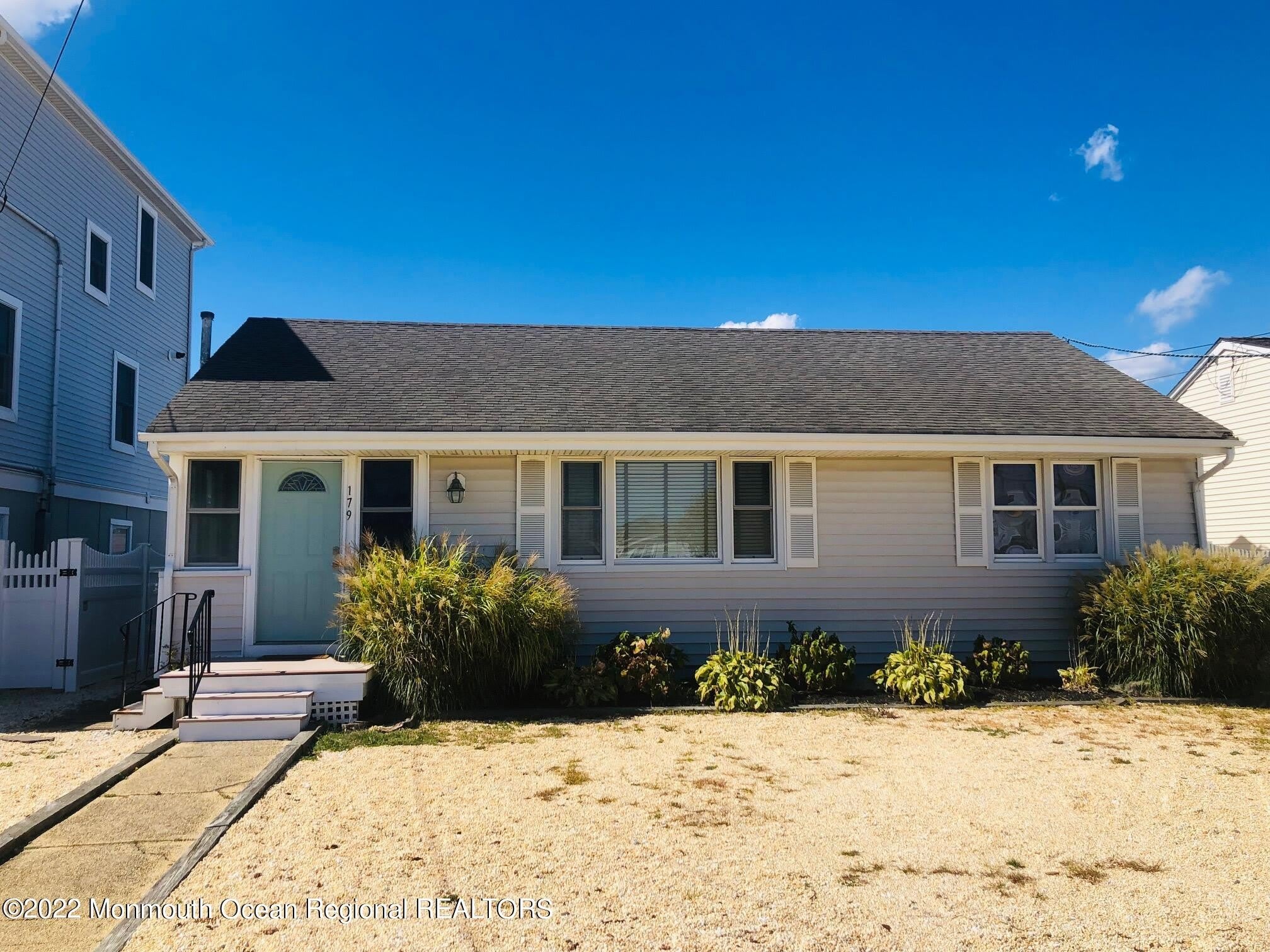 179 4Th Avenue – photo 1