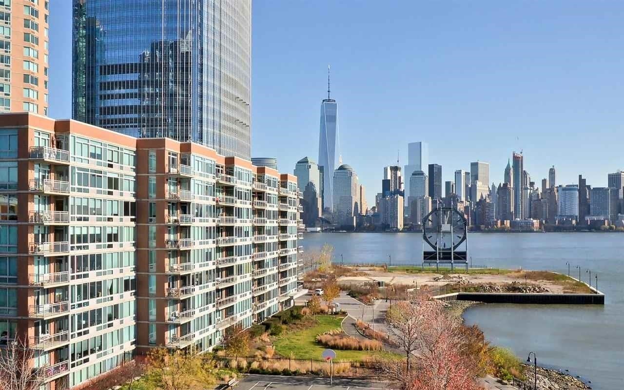 25 HUDSON ST – photo 1