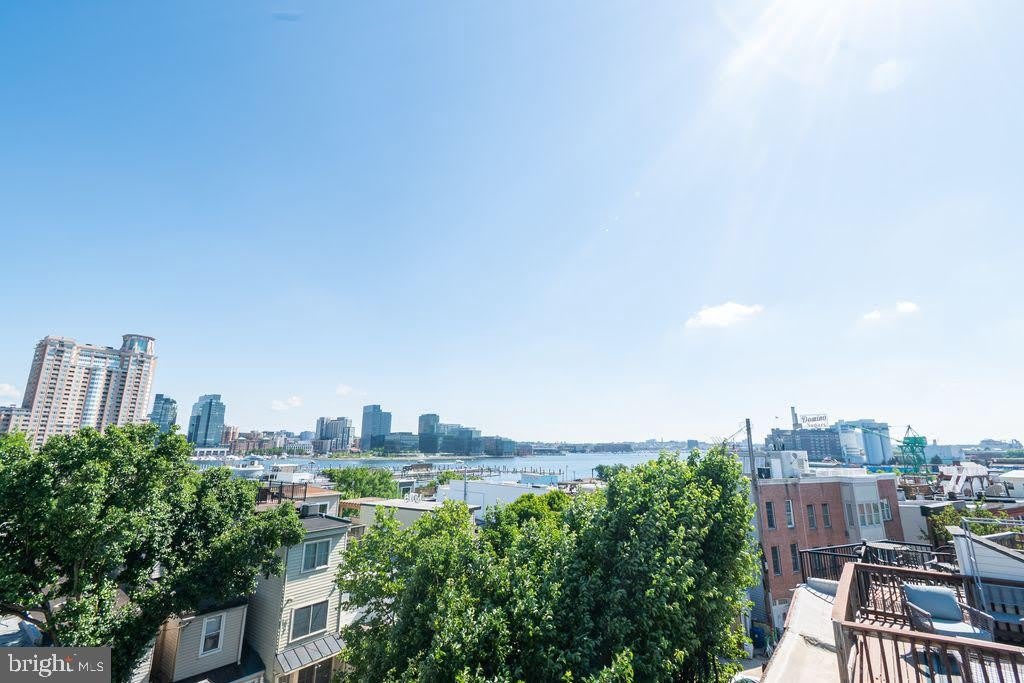 601 HARVEY Street – photo 1