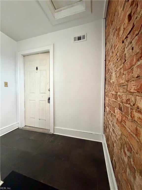 448 Green Street – photo 1 of 10