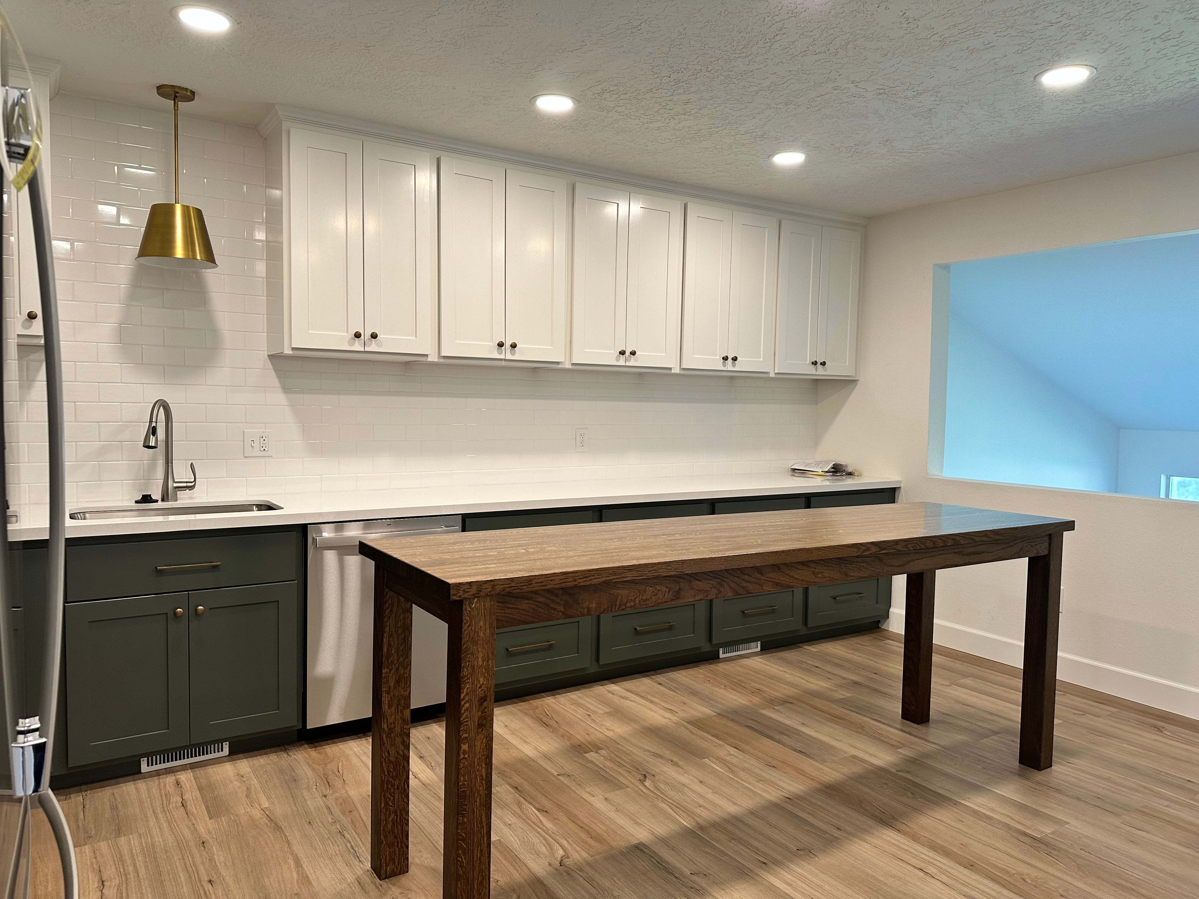 206 1200 South – photo 1 of 11
