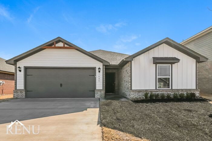 1605 Maroon Dr – photo 1