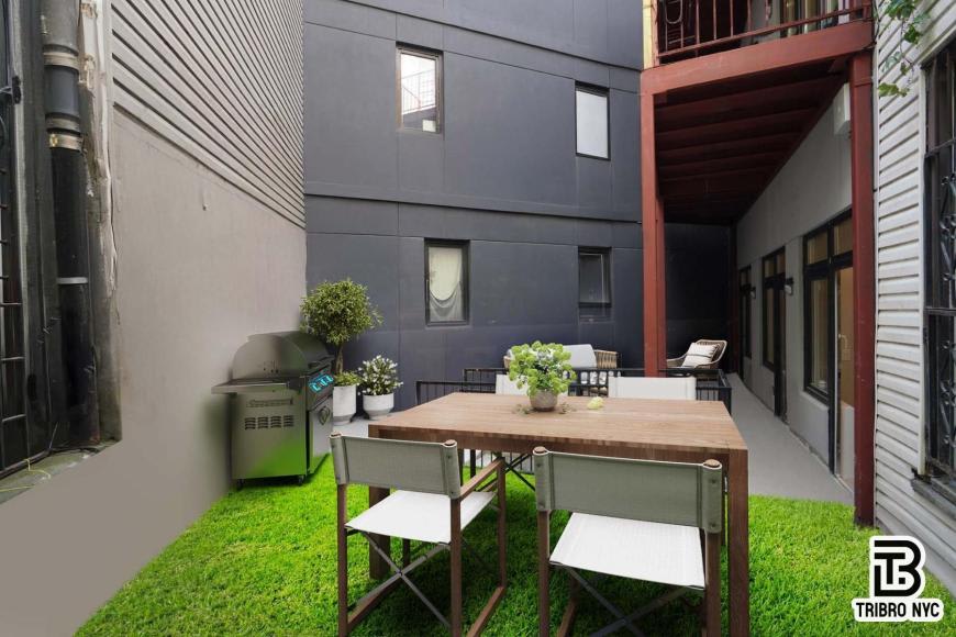 850 Flushing Avenue – photo 1