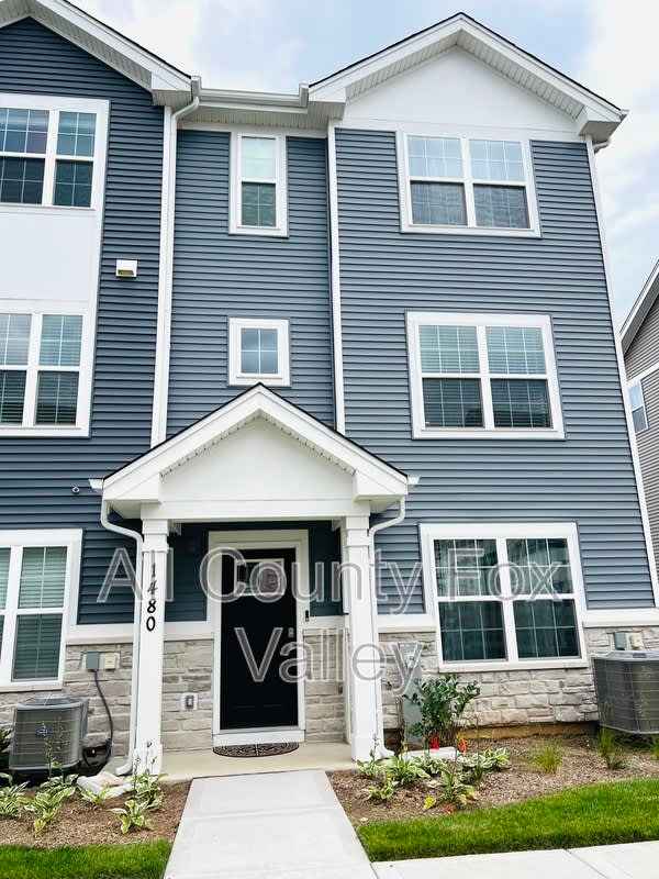 1480 Yosemite Way – photo 1 of 20