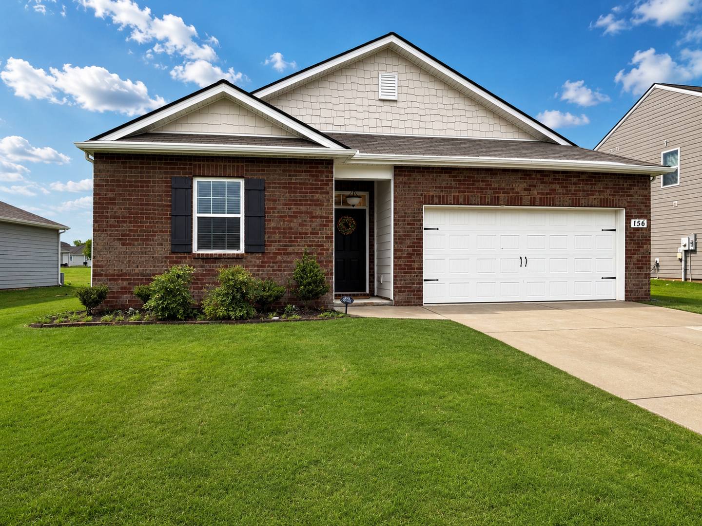 156 Olivia Cir – photo 1 of 19