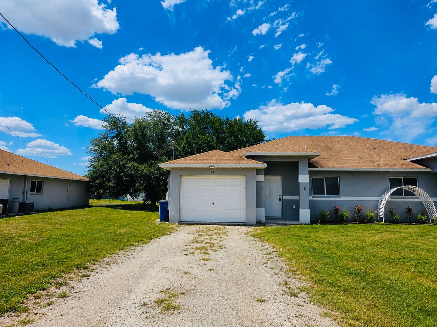 3 BR / 2 BA Duplex Conveniently Located in Lehigh Acres – photo 1