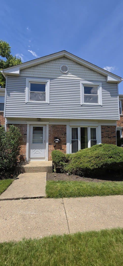 4093 Quincy Court – photo 1 of 12