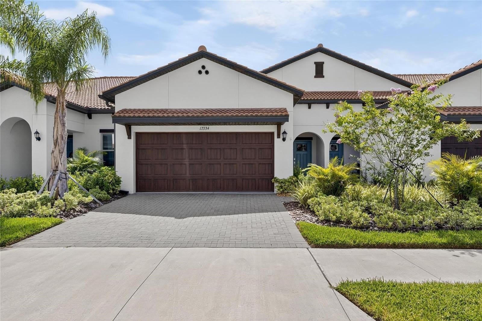 17334 HOLLY WELL Avenue – photo 1