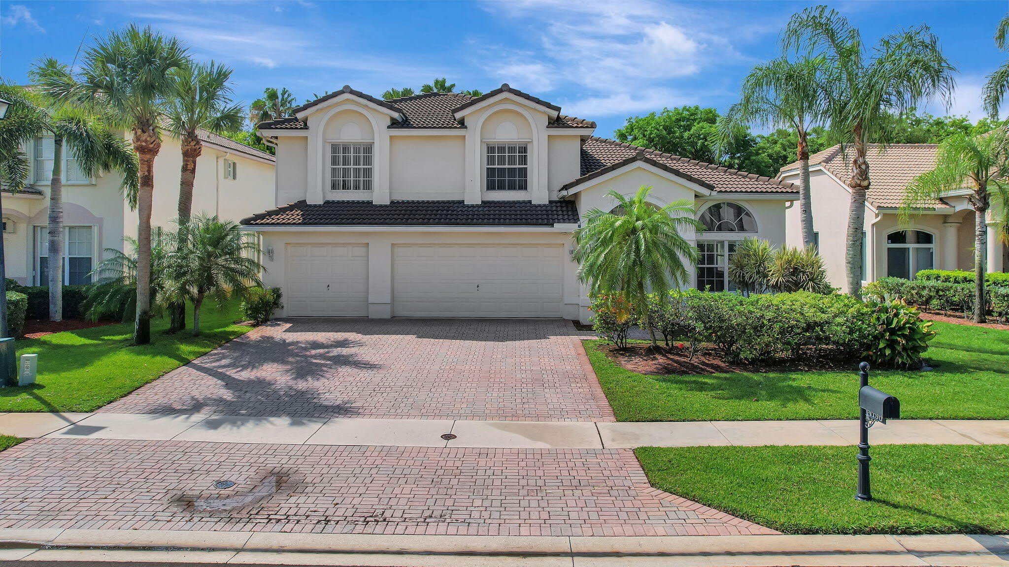 4190 Bahia Isle Circle – photo 1