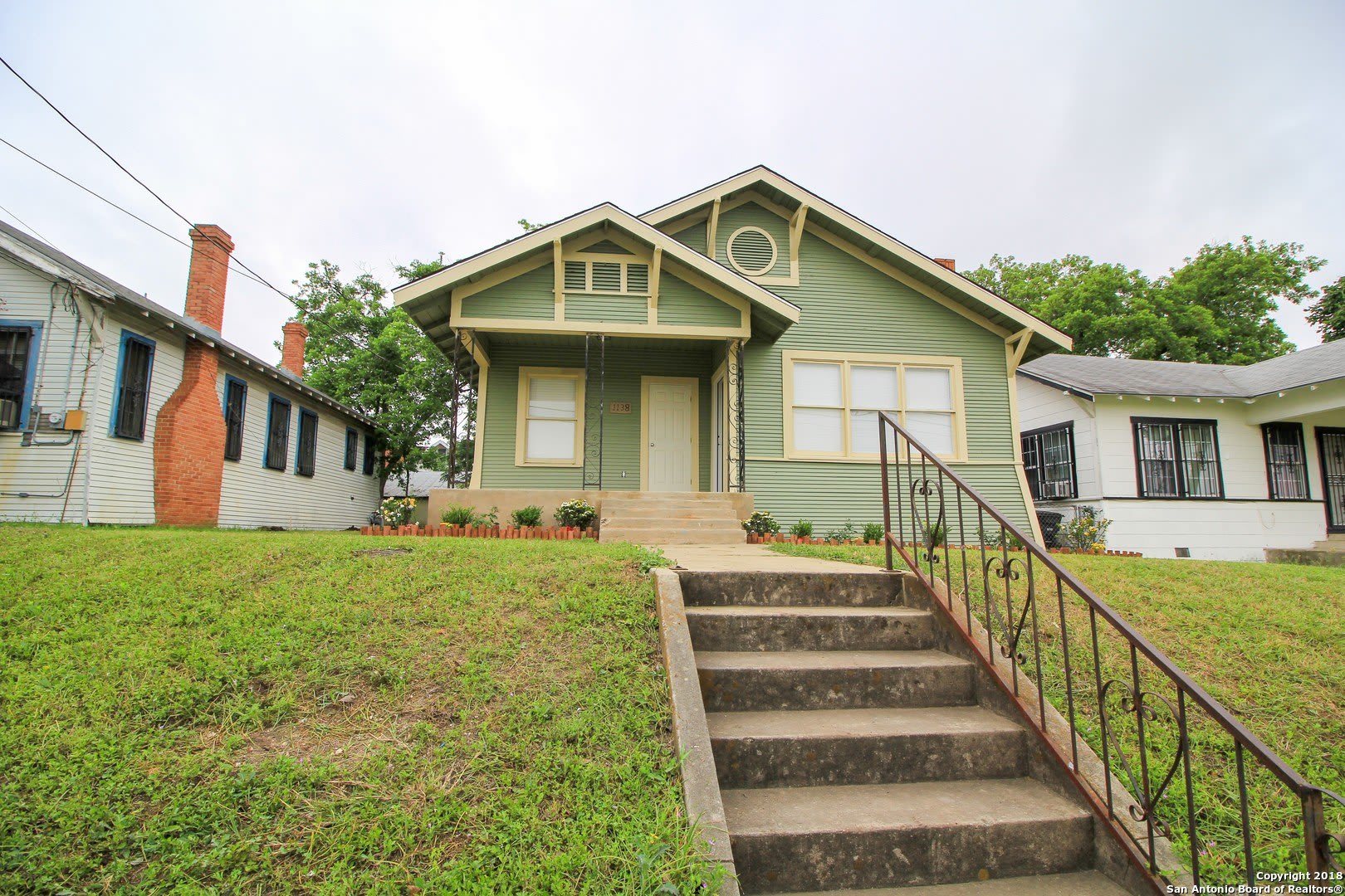 1138 IOWA ST – photo 1