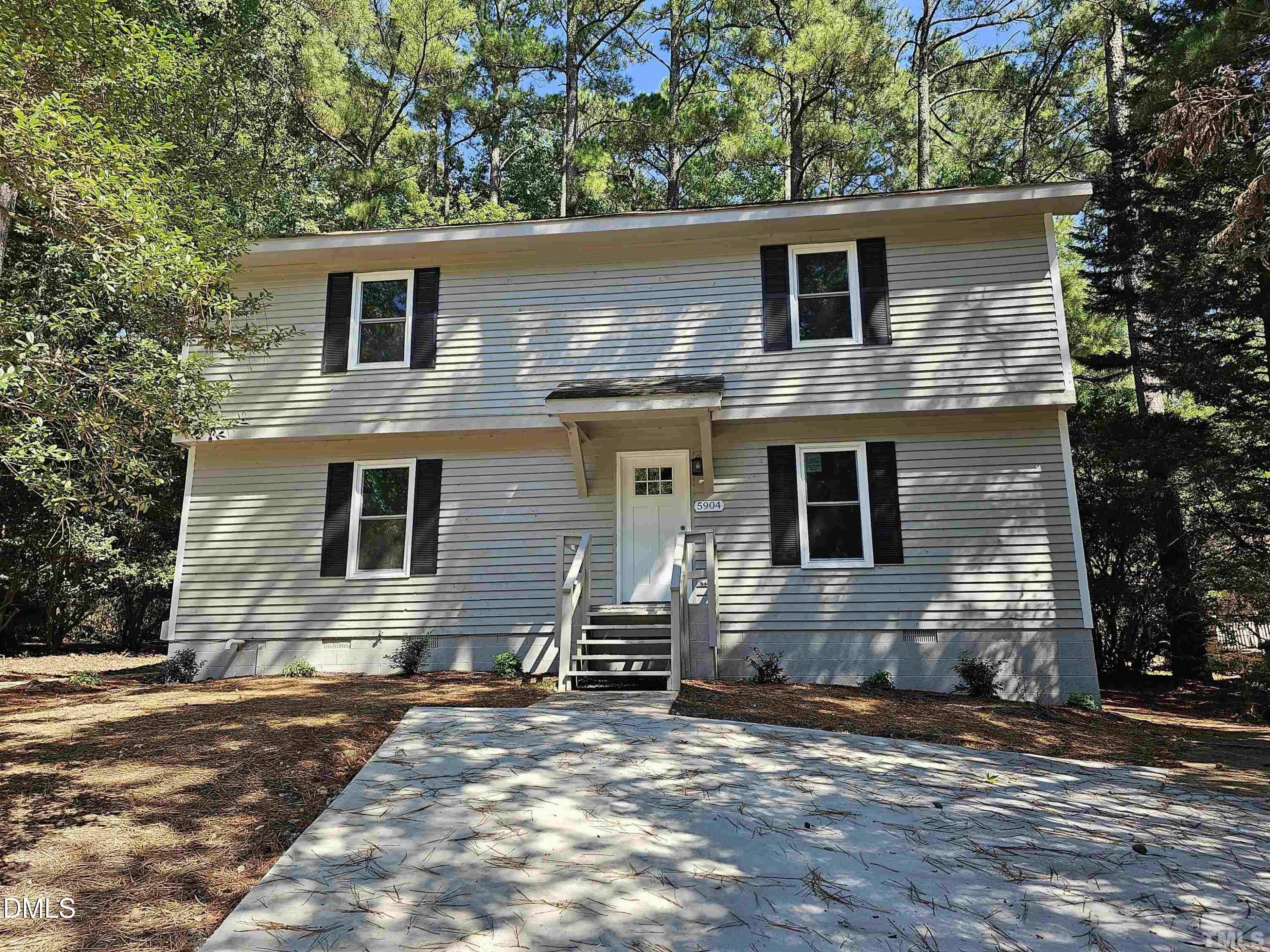 5906 Applewood Lane – photo 1