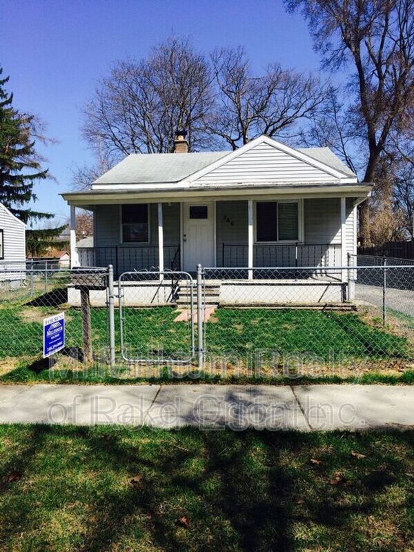 260 W Longfellow Ave – photo 1