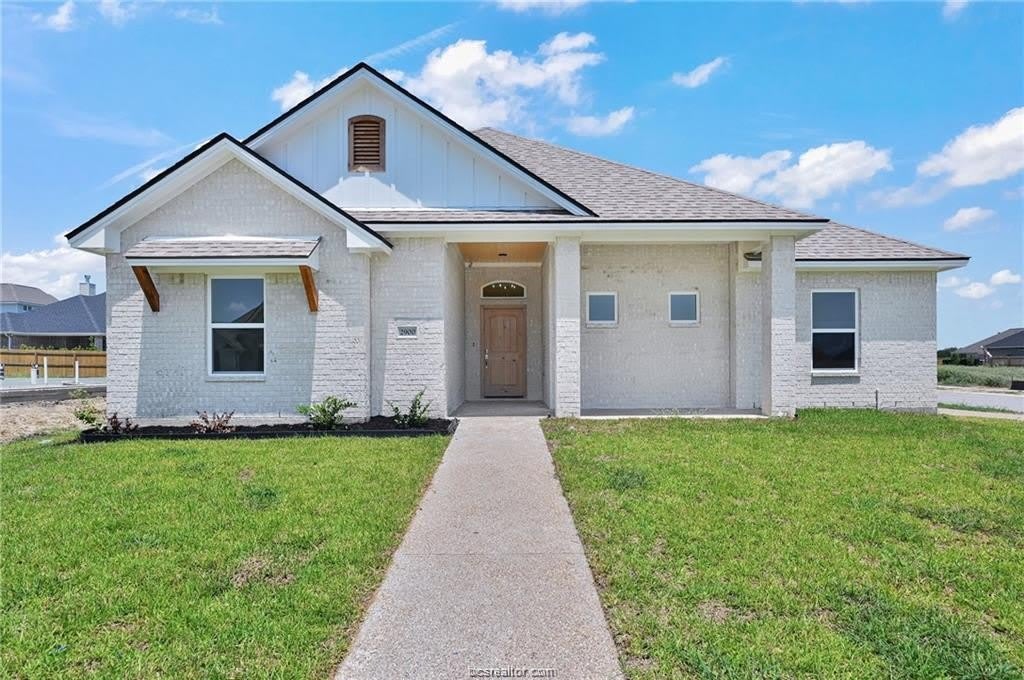 2900 Bombay Court – photo 1