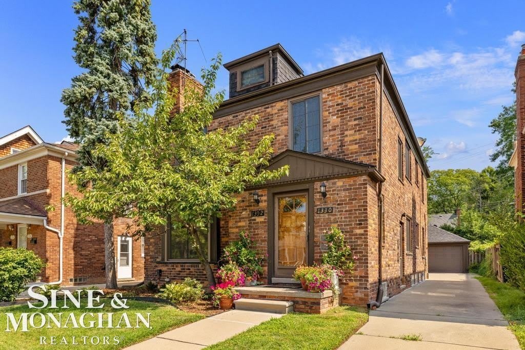 1332 Somerset Avenue – photo 1 of 32