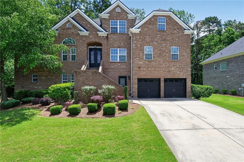 5428 Spelman Drive – photo 1 of 362