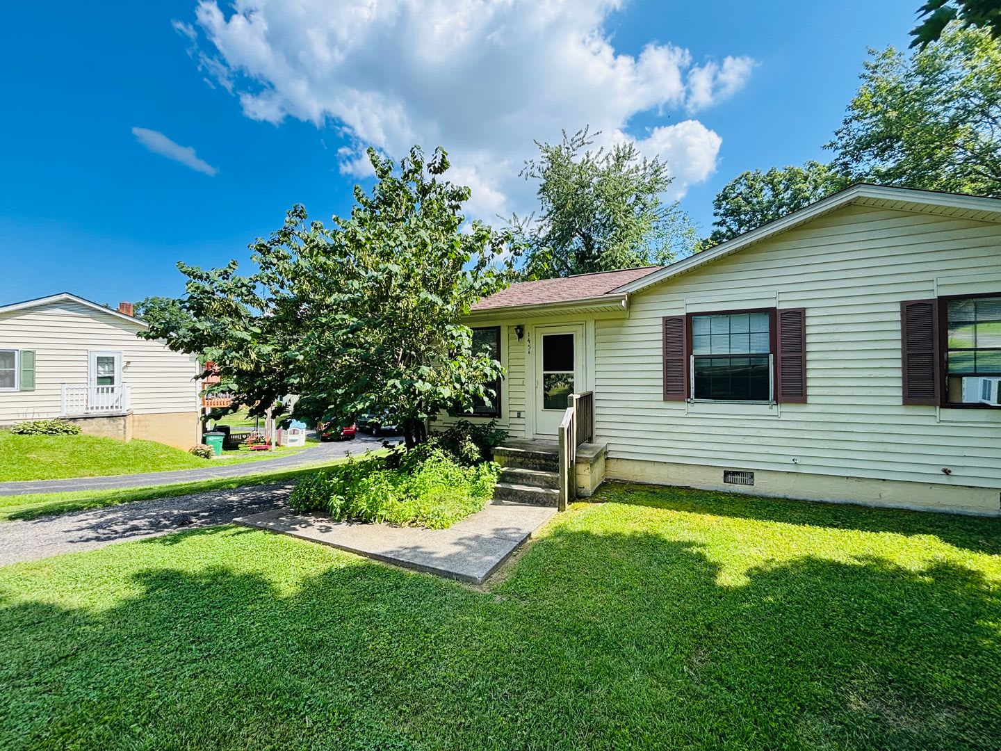 2 Bedroom 1 Bath Duplex – photo 1 of 11