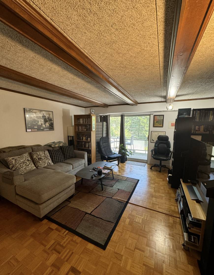 44 Broadlawn – photo 1 of 158