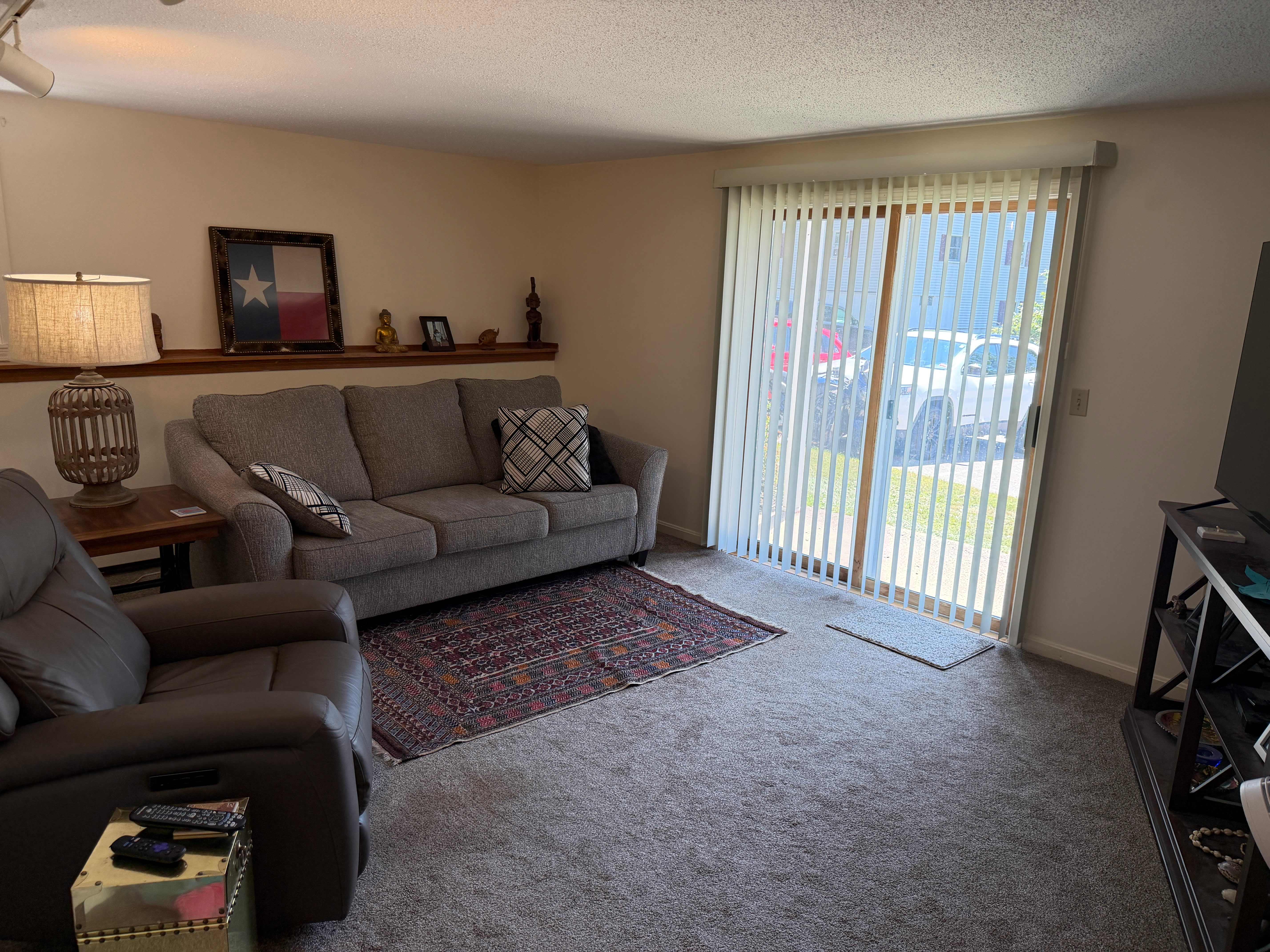 826 State St – photo 1 of 14