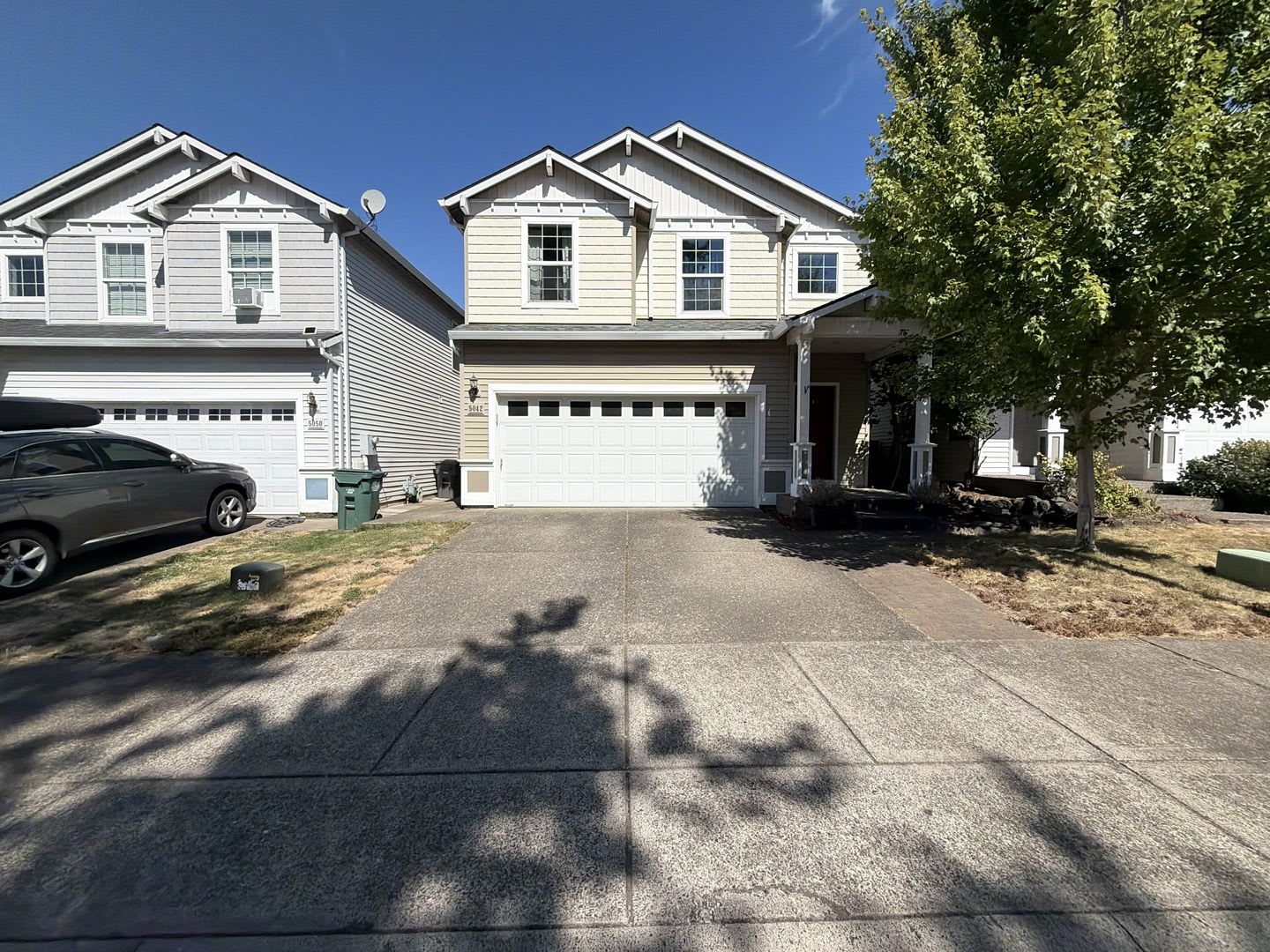 Stunning Hillsboro 4-Bedroom Home with Granite Kitchen, Central A/C & 2-Car Garage – photo 1