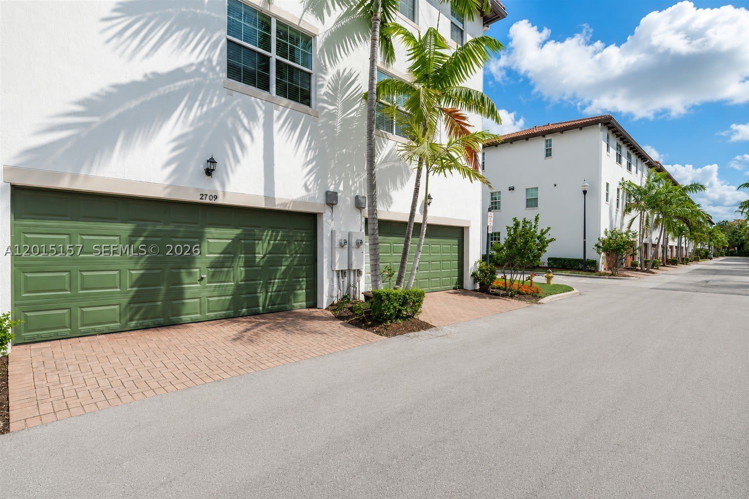2709 SW 119th Way – photo 1