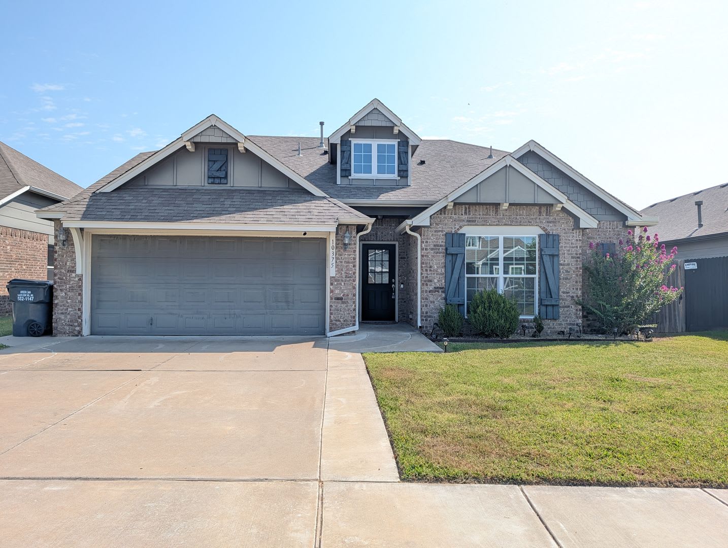 Chic 3 bedroom in Jenks with neighborhood park – photo 1 of 16