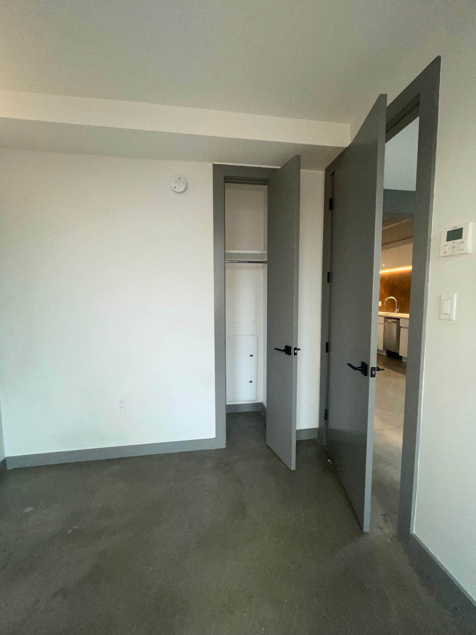 410 Tompkins Avenue – photo 1