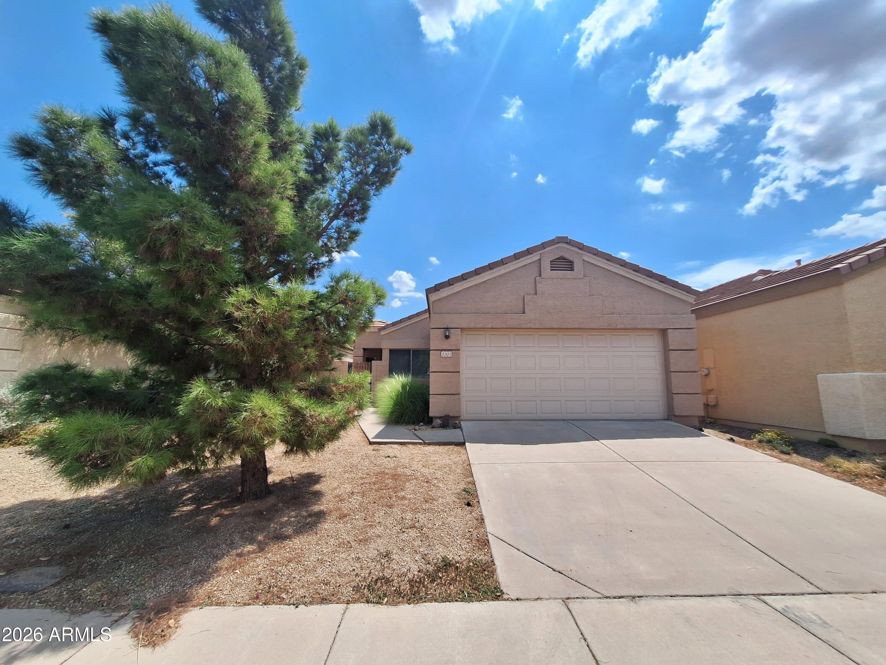 3307 E FREMONT Road – photo 1