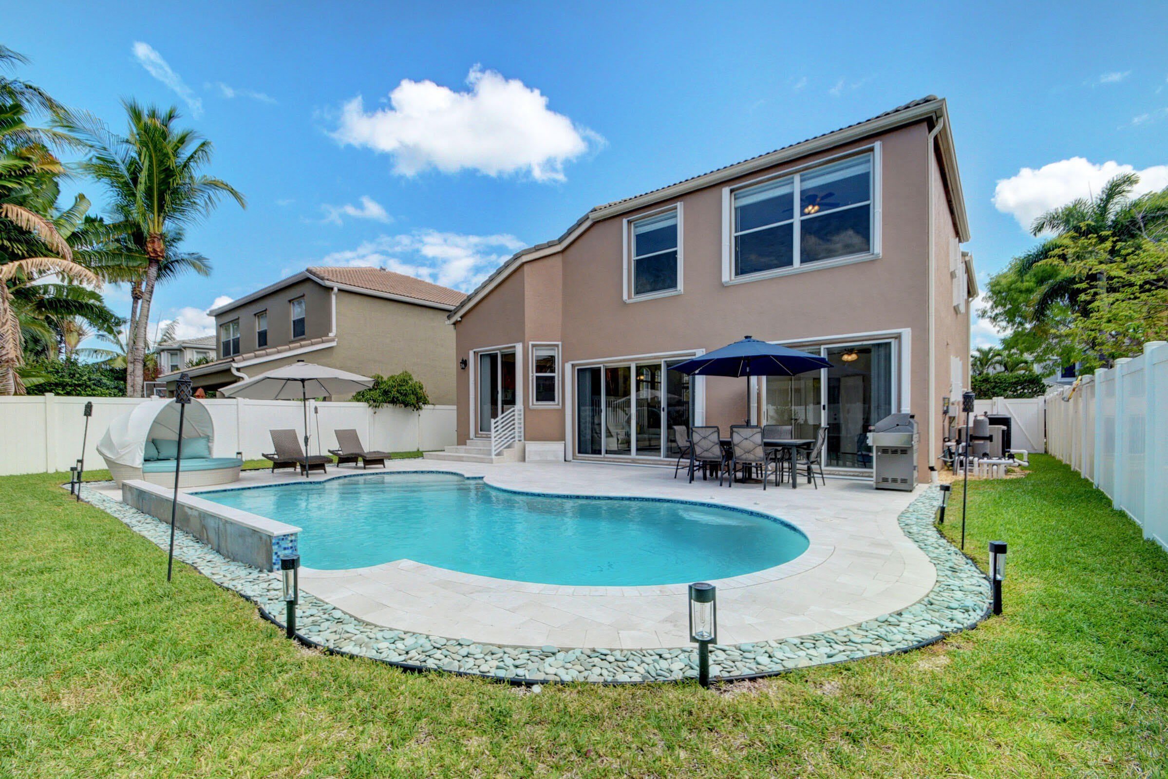 2418 Westmont Drive – photo 1