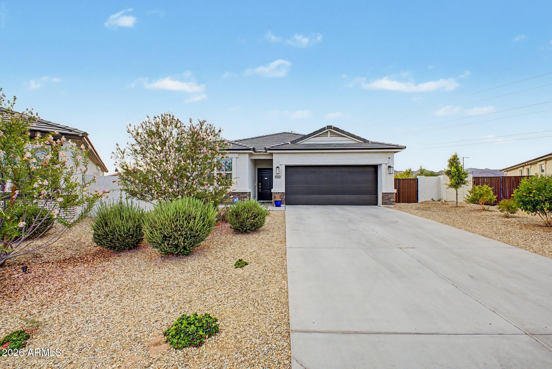 2058 S 241St Avenue – photo 1 of 262
