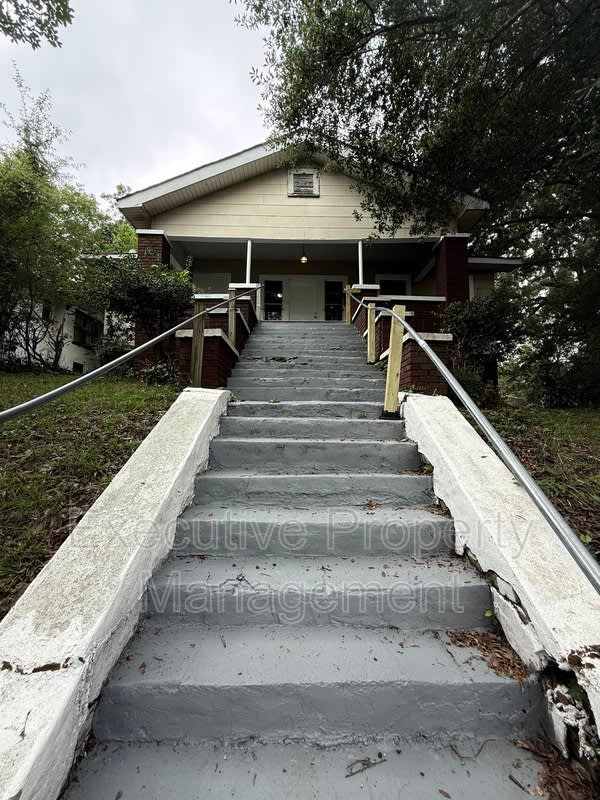 3101 17Th Street – photo 1