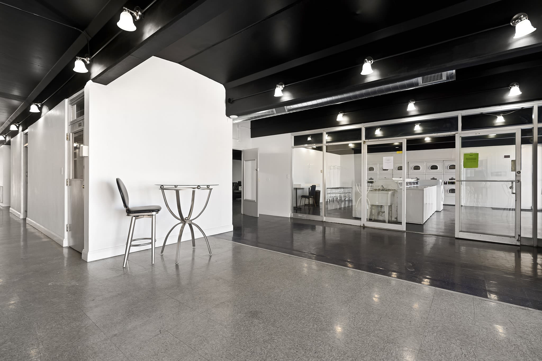 St. Germain Square Apartments – photo 1