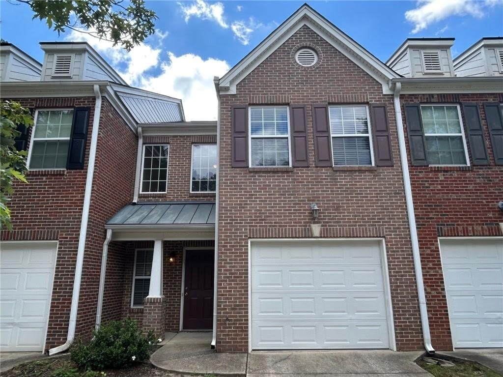 3233 Glenloch Place – photo 1