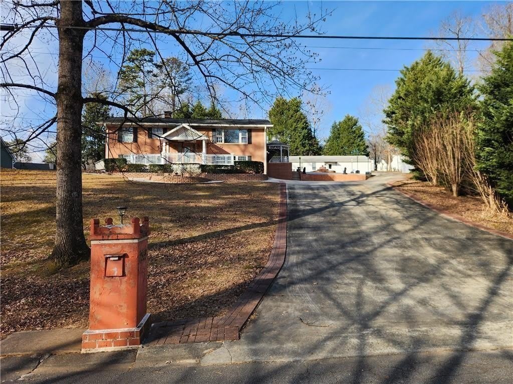 2959 Pine Hill Drive NW – photo 1