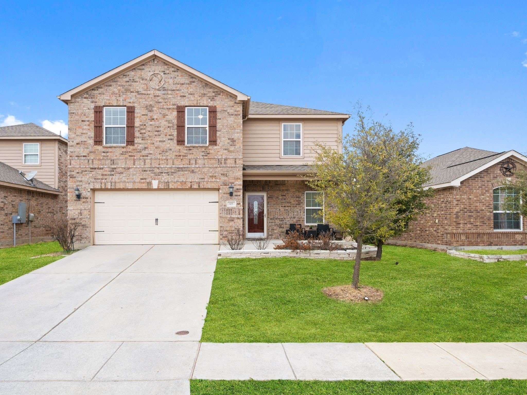 125 Curt Street – photo 1
