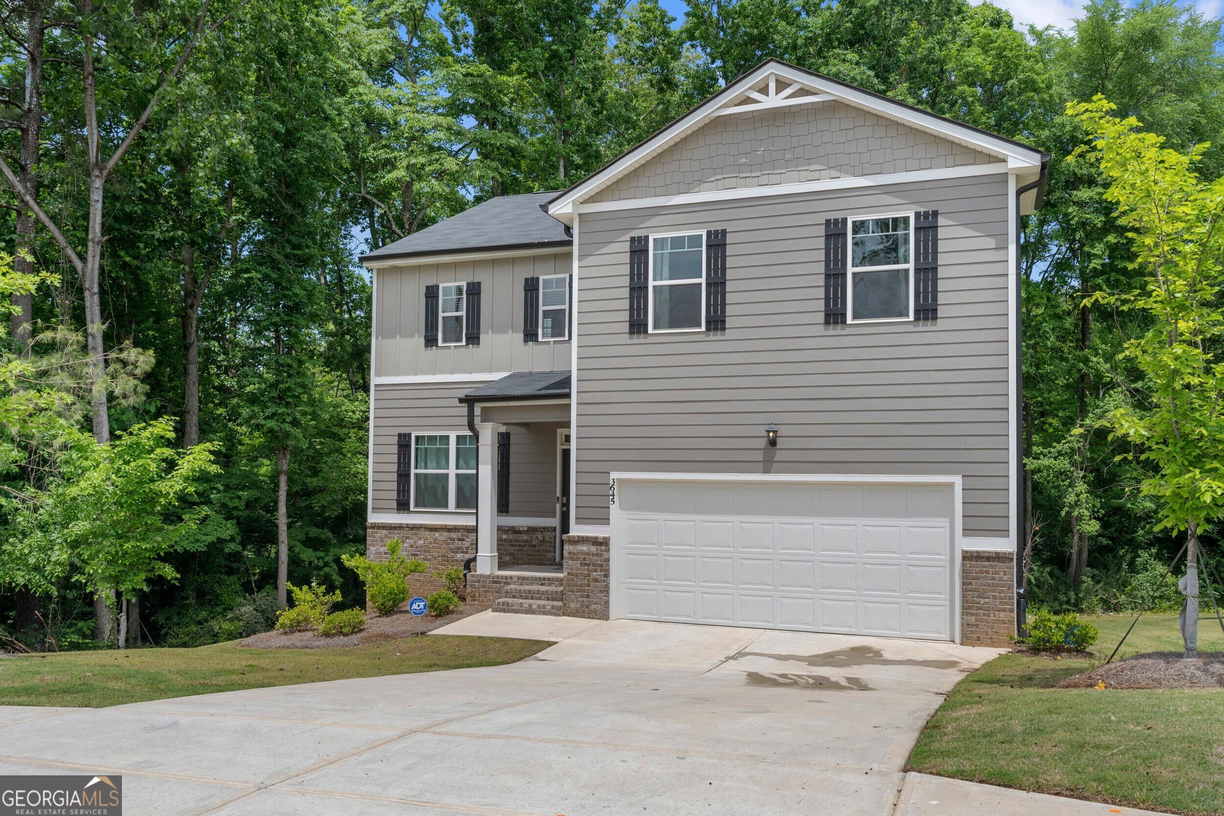 3645 Beaconfield Court Se – photo 1