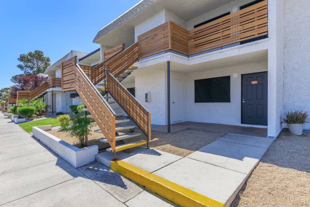 Zoom Apartments – photo 1