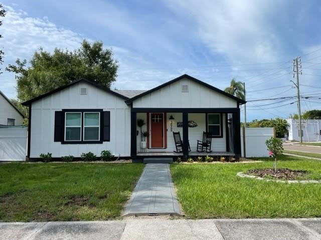 3646 6TH Avenue N – photo 1