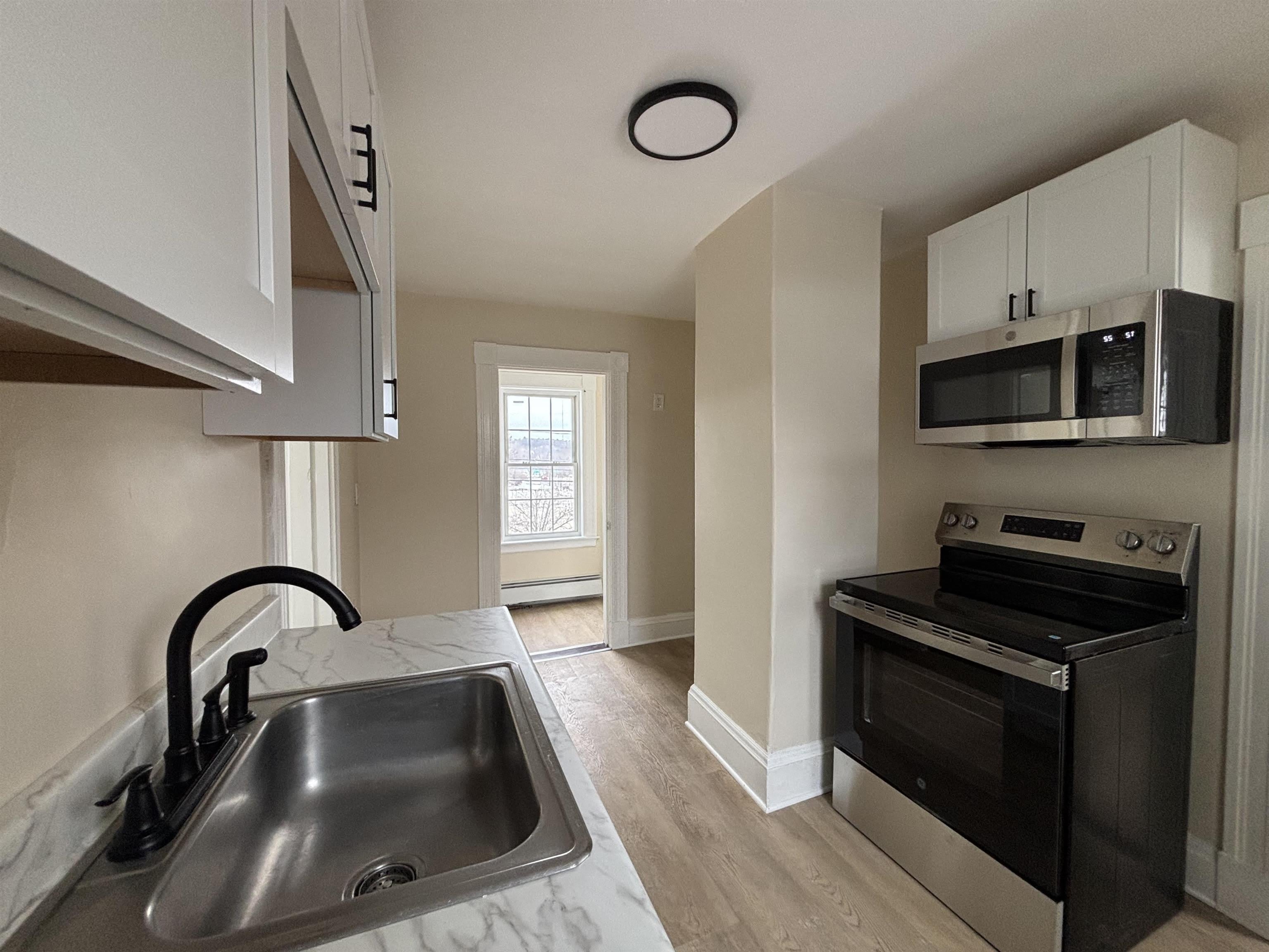 155 S Main Street – photo 1 of 10