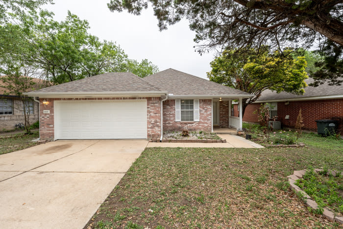 1607 Greening Way – photo 1