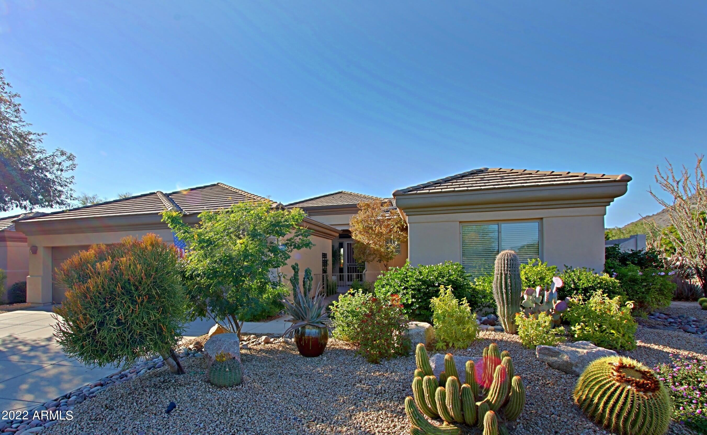 6884 E AMBER SUN Drive – photo 1