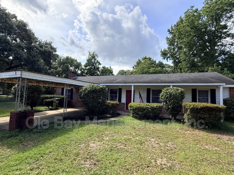 4650 Rosewood Dr – photo 1