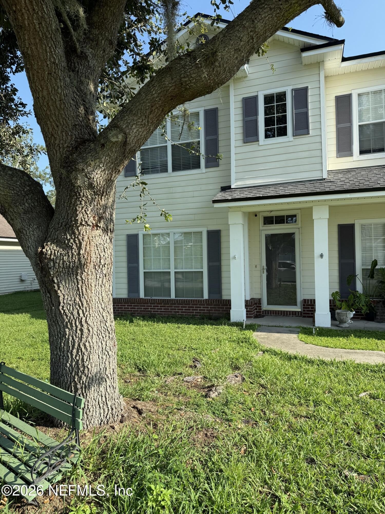 725 LIBERTY Circle – photo 1 of 29