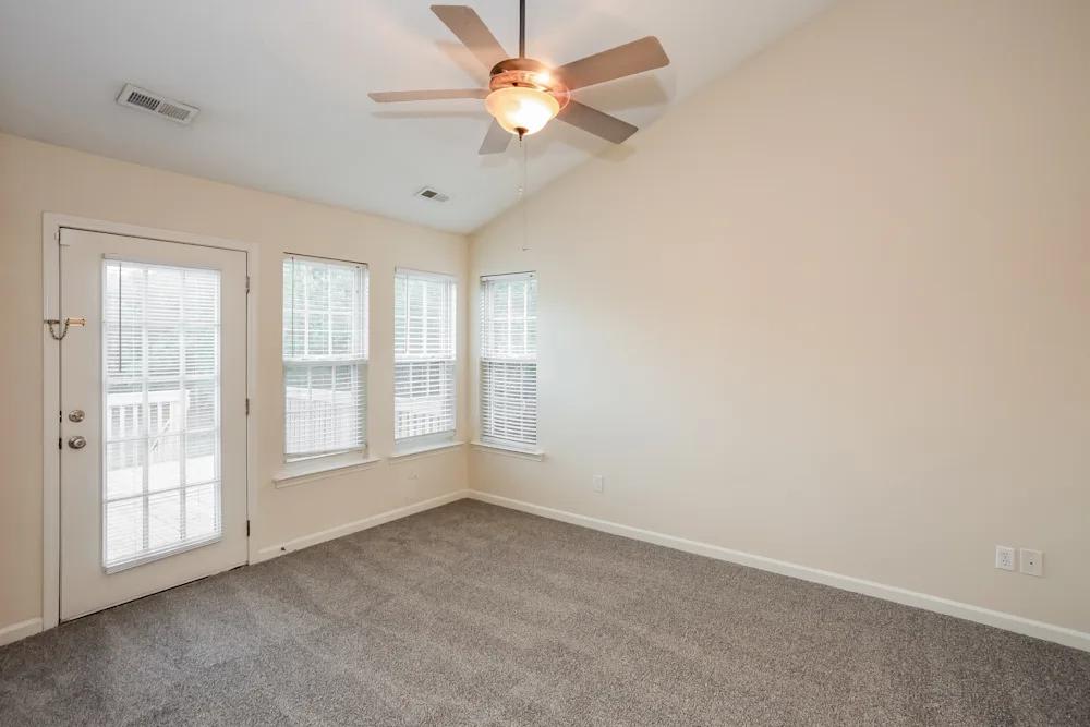 116 Vehorn Road – photo 1 of 383